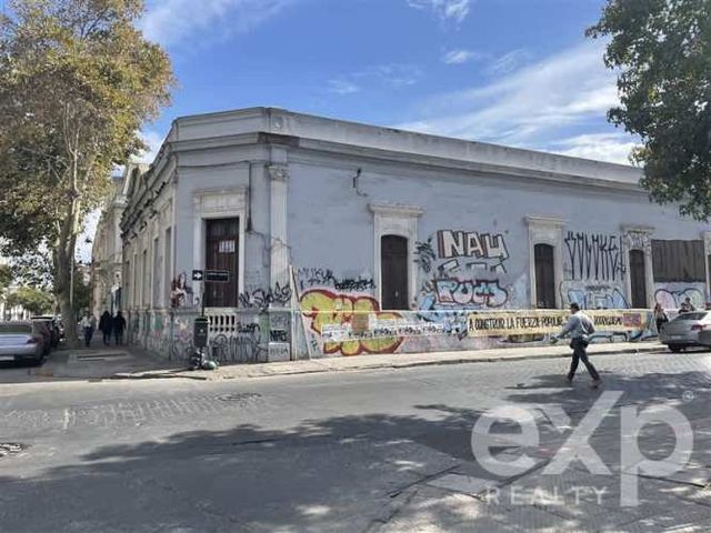 CASA Moneda- Barroso