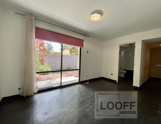 LOOFF PROP CASA LAS CONDES ESTORIL