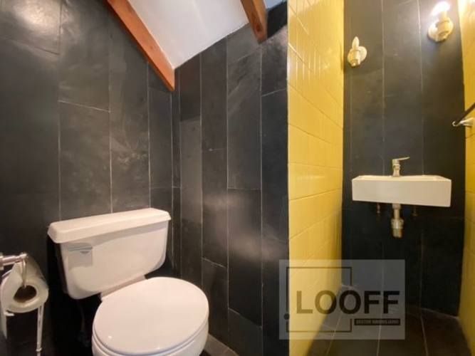 LOOFF PROP CASA LAS CONDES ESTORIL