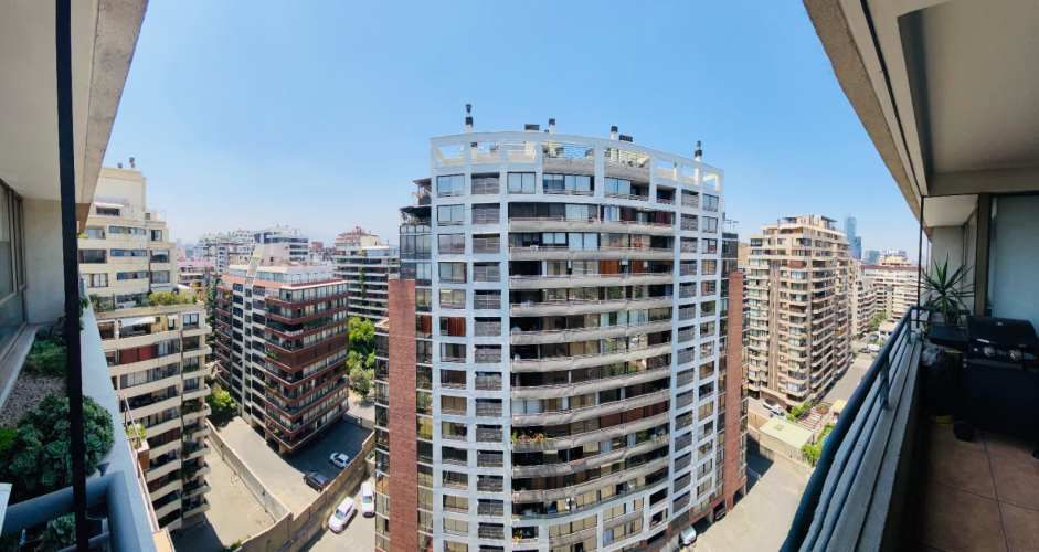 LOOFF PROP DPTO VITACURA ROT. P. ZUJOVIC