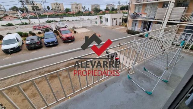 Arriendo hasta diciembre en cuatro esquinas.