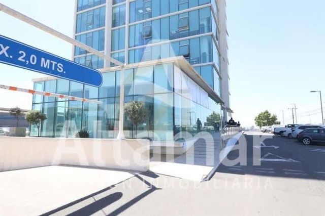 LOCAL COMERCIAL Ciudad Empresarial Coquimbo.