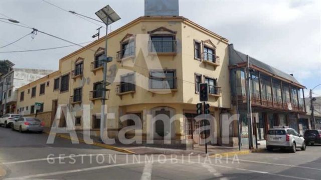 LOCAL COMERCIAL Aldunate esquina Las Heras