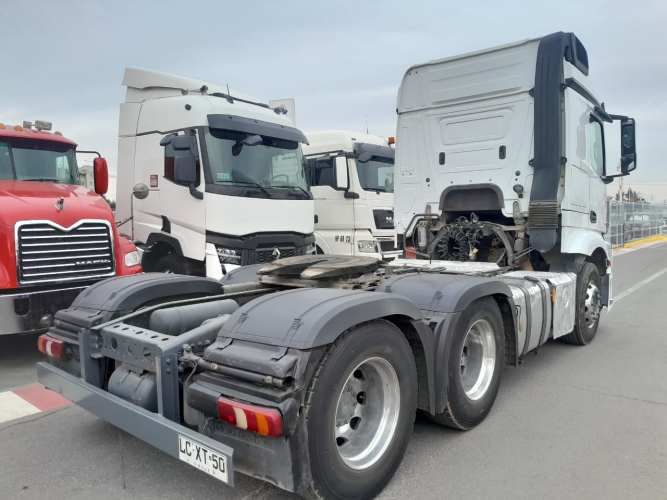 Tracto Camión Mercedes Benz   New Actros  2645