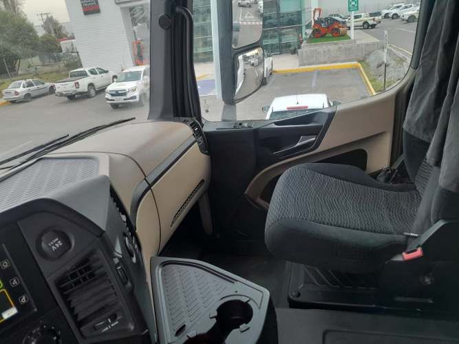 Tracto Camión Mercedes Benz   New Actros  2645
