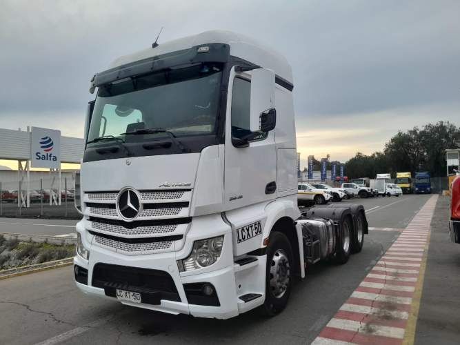 Tracto Camión Mercedes Benz   New Actros  2645