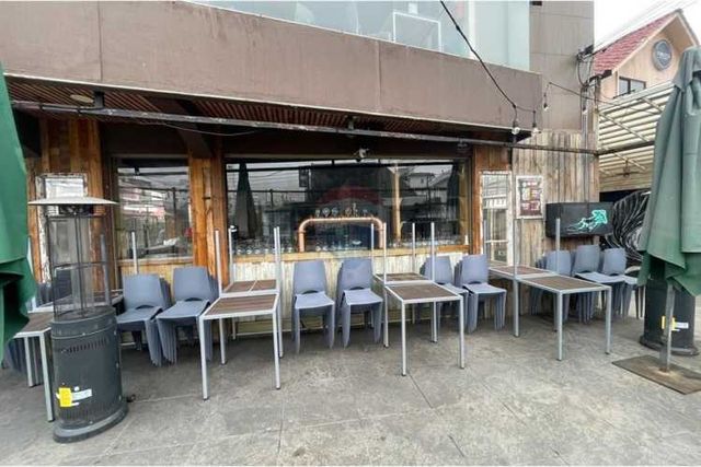 Edificio comercial de lujo en el centro de reñaca