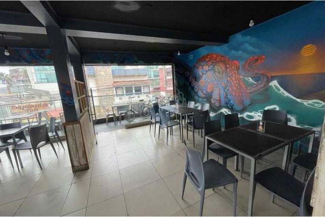 Edificio comercial de lujo en el centro de reñaca