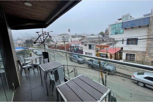 Edificio comercial de lujo en el centro de reñaca
