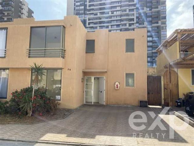 CASA Av. Pedro Aguirre Cerda