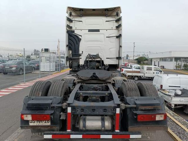 Tracto Camión Renault T460 6x2 Año 2017