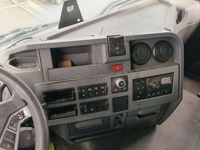 Tracto Camión Renault T460 6x2 Año 2017