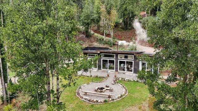 Vendo Parcela con Casa Piedra Blanca  (100309)