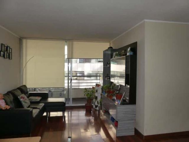 Departamento METRO MONEDA