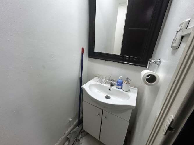 Amplia oficina de 71 m2 Agustinas/Ahumada (100322)