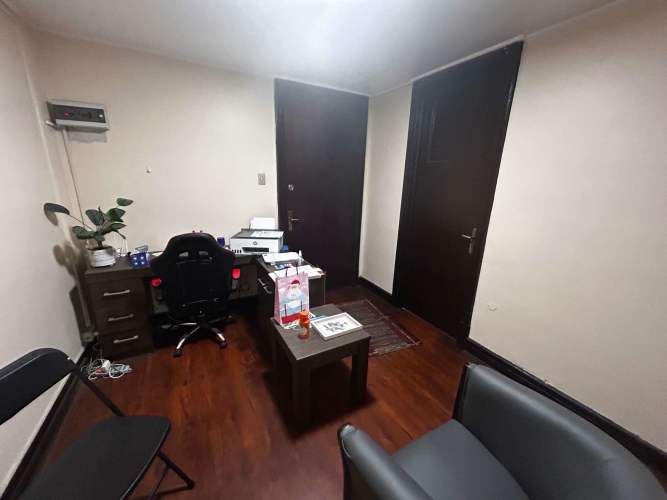 Amplia oficina de 71 m2 Agustinas/Ahumada (100322)