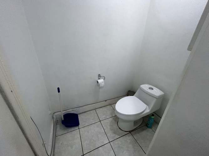 Amplia oficina de 71 m2 Agustinas/Ahumada (100322)