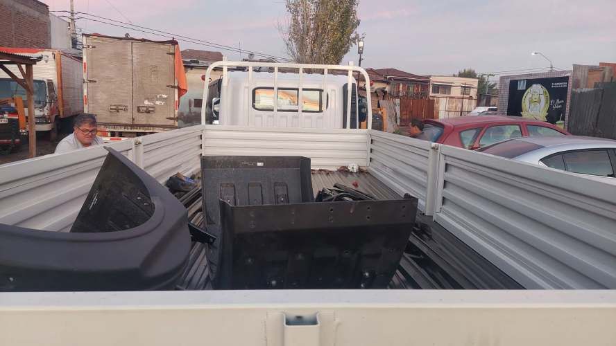 Carrocería Plana con Barandas 