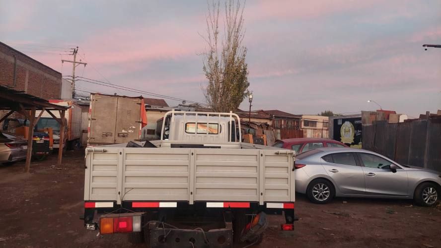 Carrocería Plana con Barandas 