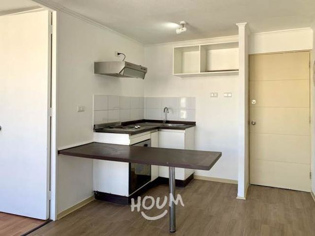 Departamento en Avenida María Rozas Velásquez