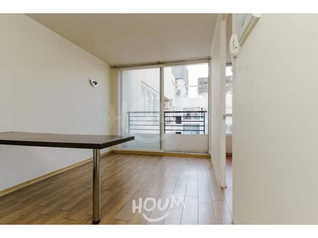 Departamento en Avenida María Rozas Velásquez