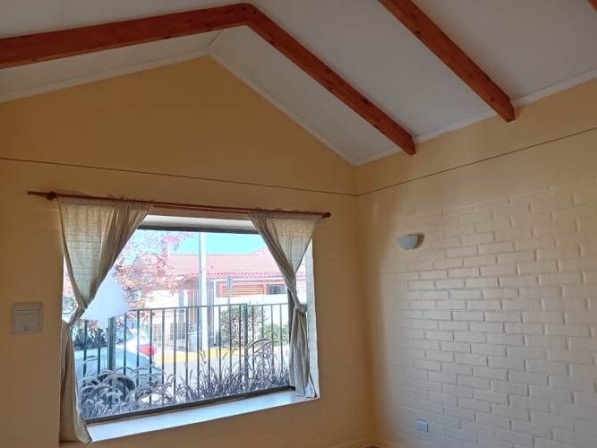 Venta de Propiedad Independiente en Comuna La Cruz