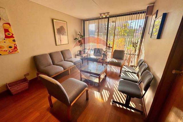 Venta oficina en edif. panorámico