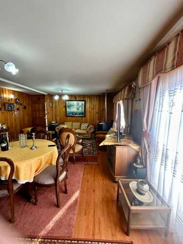 Vendo casa en Isla Teja excelente ubicación y conectividad