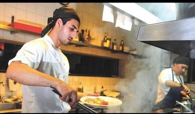 AYUDANTE COCINA ÑUÑOA