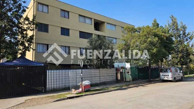 DEPARTAMENTO Avenida Ossa / Tacna