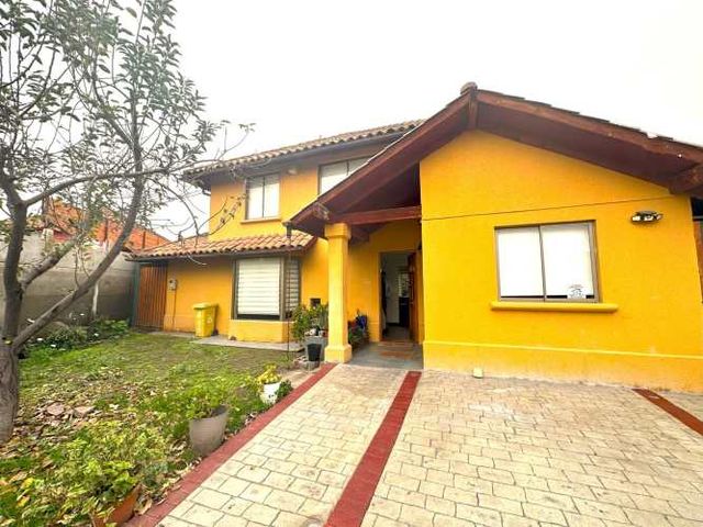 VENTA CASA 4 D 4 B HOME OFFICE AYRES CHICUREO