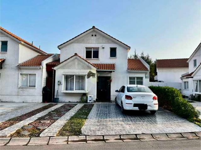 LINDA CASA FAMILIAR EN VENTA, CONDOMINIO CERRADO