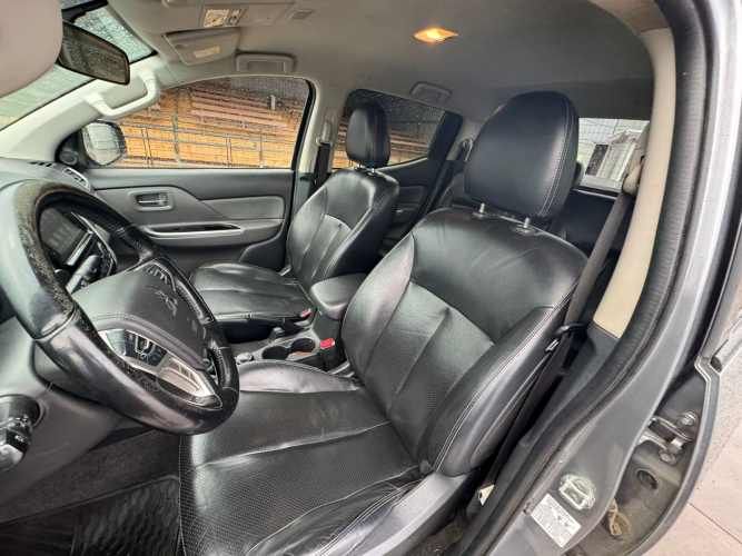 CAMIONETA Marca MITSUBISHI Modelo NEW L200 DAKAR DCAB 4X4 2.4 Año 2019