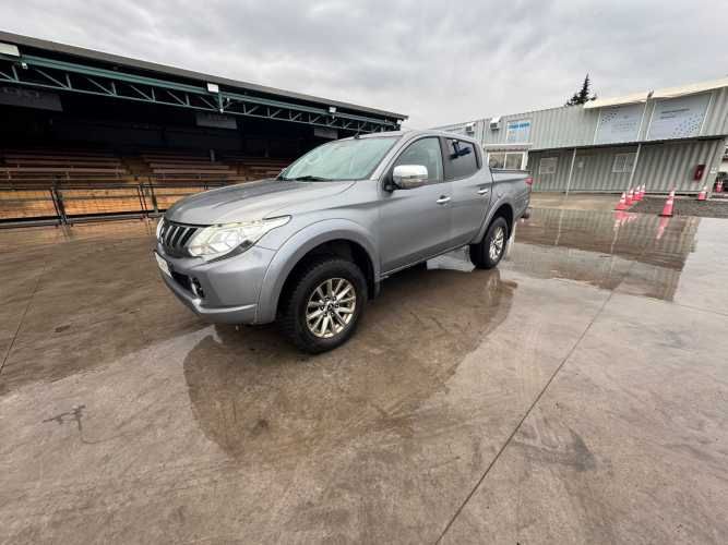 CAMIONETA Marca MITSUBISHI Modelo NEW L200 DAKAR DCAB 4X4 2.4 Año 2019