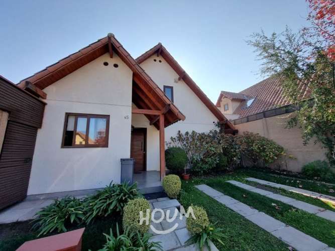 Casa en Avenida Quebrada de Macul