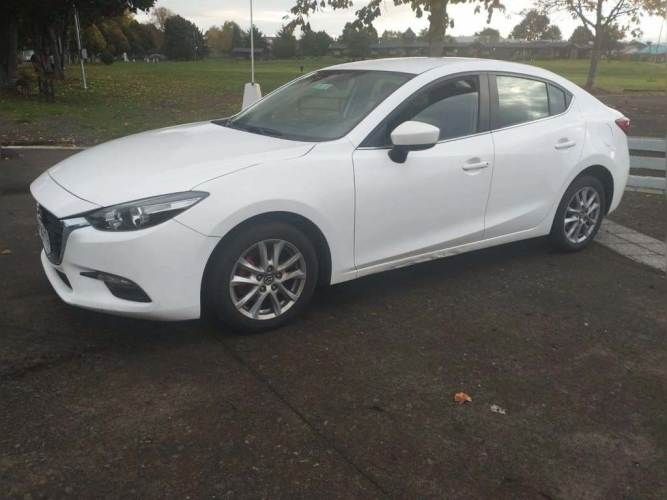 MAZDA 3 SEDAN 2019