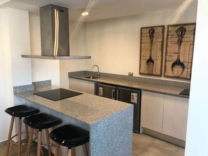 OPORTUNIDAD 1 dormitorio baño logia posibilidad estacionamiento