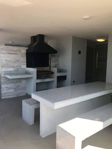 OPORTUNIDAD 1 dormitorio baño logia posibilidad estacionamiento