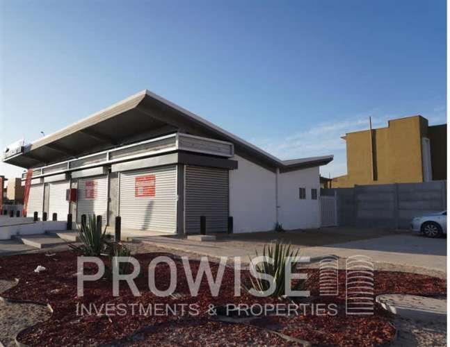 LOCAL COMERCIAL El Sauce