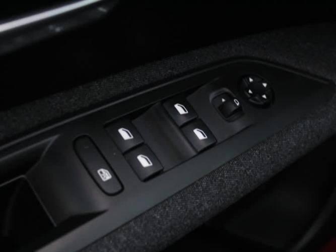 Peugeot 3008 1.5 Active Bluehdi 130 At Diesel...