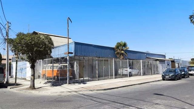 LOCAL COMERCIAL Mariano La Torre 205