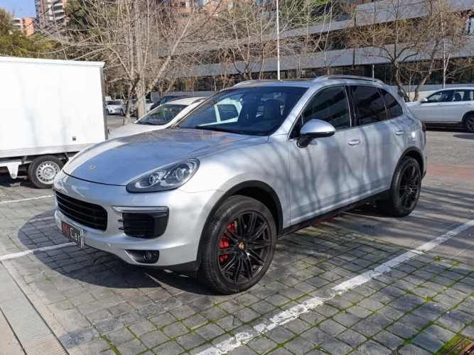 PORSCHE CAYENNE 2016