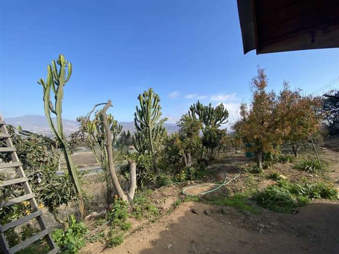 CASA CAMINO ALTOVALSOL A LAS ROJAS / FRENTE A PARQUE ACUATICO LAS CURUNINAS