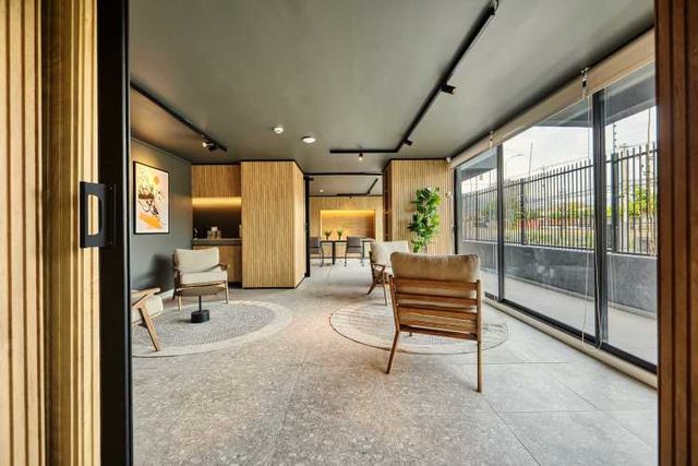 Florida Capital [3013-1]