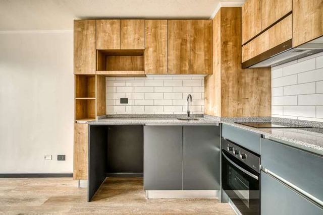 Florida Capital [3013-1]