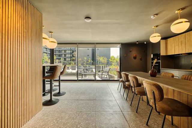 Florida Capital [3013-1]