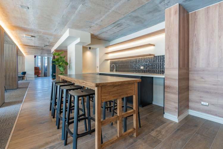 Edificio Cinco de Ab [3129-4]