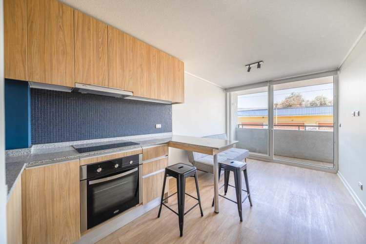 Edificio Cinco de Ab [3129-4]