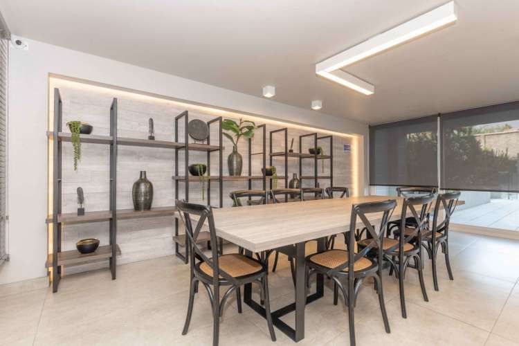 Walker Martínez 3142 (1 Bod)