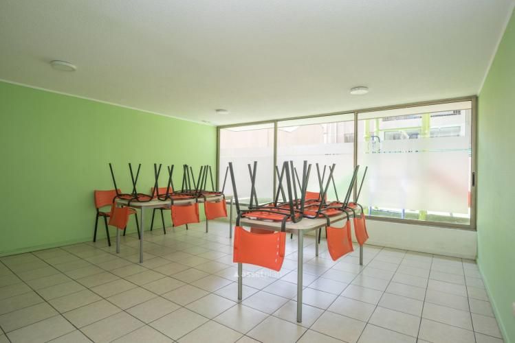 Vicuña Mackenna 1725